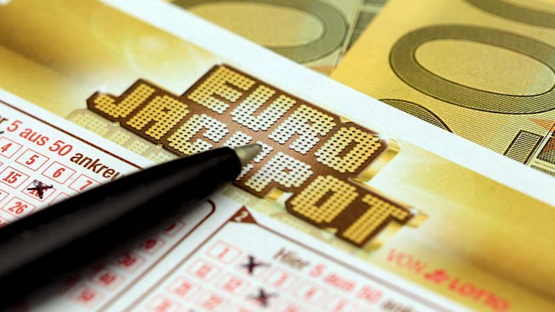 Eurojackpot: Lotto Spieler aus NRW gewinnt 73,7 Millionen Euro