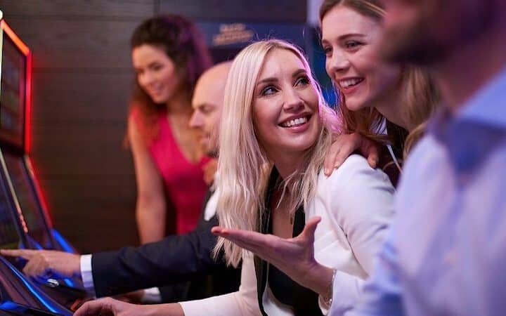 Merkur: Übernahme vom Victoria Gate Casino in Leeds bestätigt
